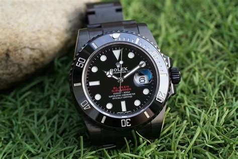 rolex submariner replica watch with red face yellow numbers|rolex submariner alternatives under 1000.